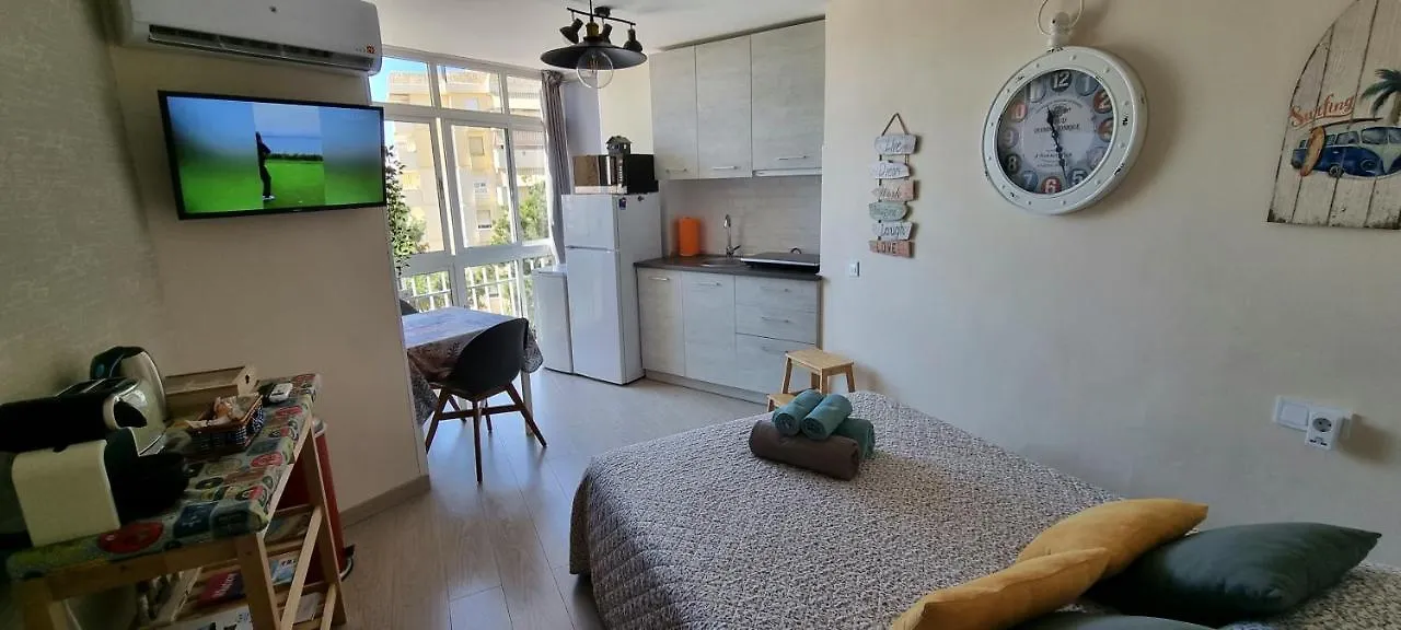 Maite Vacances , Luminoso Estudio Junto Al Mar Benalmadena Apartment